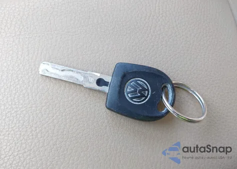 2009 Volkswagen Jetta 2.5L Se из США, поврежденный, VIN 3VWTM71K09M251215